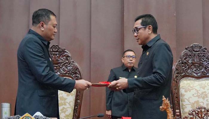 DPRD Gianyar Rekomendasikan Pendataan Ulang Guru Non-ASN demi Kepastian Gaji
