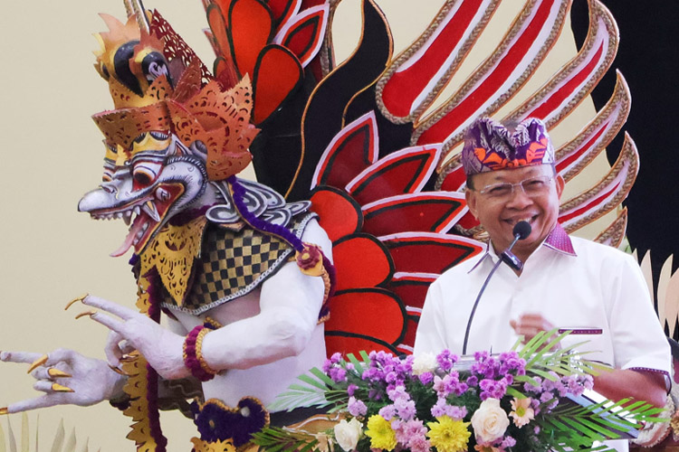 Gagas ‘Satu Desa Satu Klinik’, Gubernur Koster Dorong Pemerataan Layanan Kesehatan di Bali