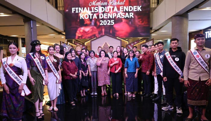 10 Finalis Duta Endek Denpasar 2025 Pamer Bakat, Bangkitkan Cinta Kain Tradisional